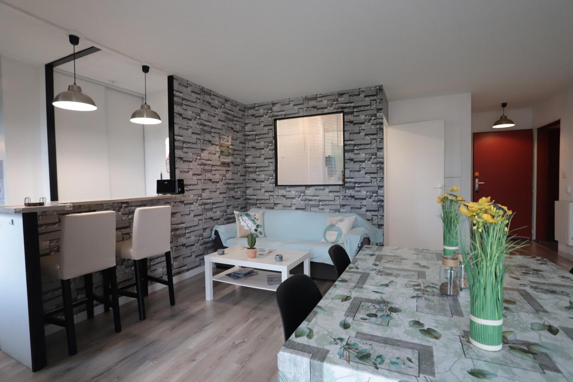 Appart T2 Dans Residence Calme Parking Prive Gratuit Miramas Exterior foto